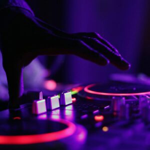 dj-1-scaled.jpg